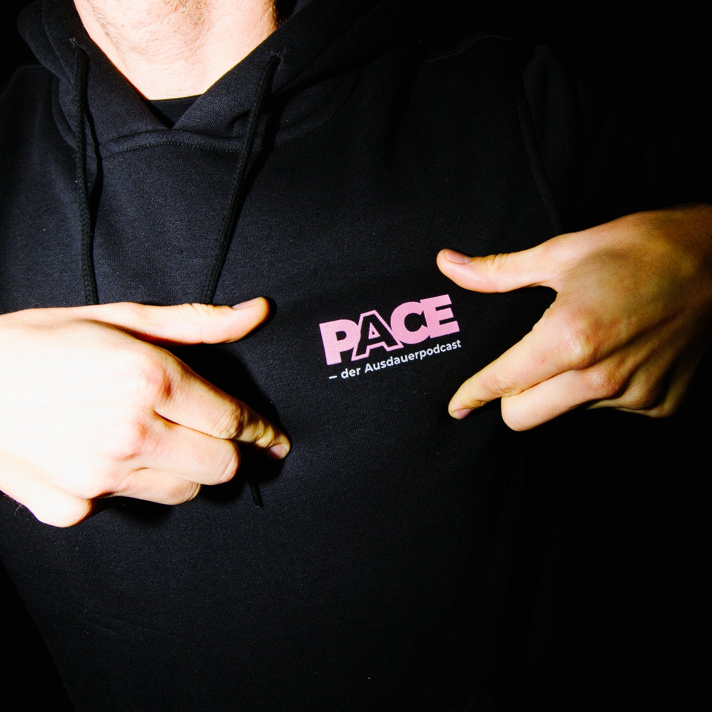 PACE Hoodie [black]